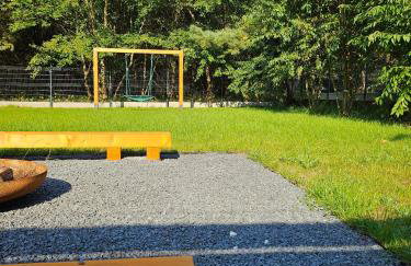 Domek w Lesie z Kominkiem i Ogrodem Niedalino - Foto 38