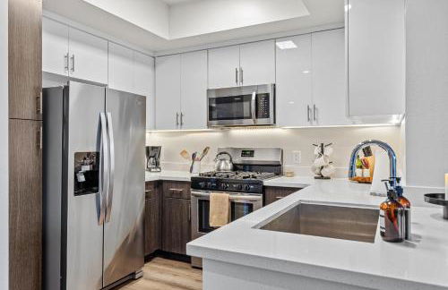 Luxury 2BDR with Parking & Pool - Marina del Rey - Foto 10