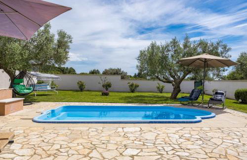 Villa Sunny Olive - Photo 43