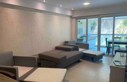 Apartamento amplo e acesso à praia - Foto 13