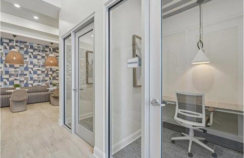 Landing Beautiful 1BD Pool Clubhouse - Foto 25