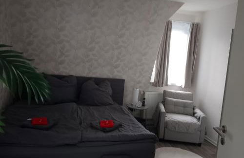 Nähe Plohn Park - FEWO mit Spielzimmer und Balkon sowie Doppelzimmer mit eigenem Bad - Foto 9