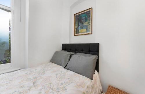 Shaa Road 2 Bedroom Flat Ground Floor Sleeps 6 - Foto 26