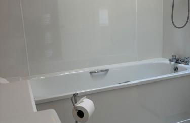 Waterfront Apartment, St Margarets Hope, Orkney - Photo 23