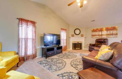 Horn Lake Home with Yard 8 Mi to Graceland! - Foto 4