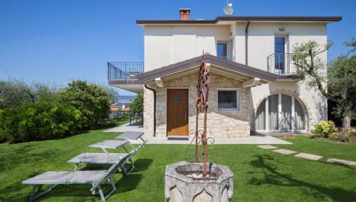 Villa Lisi With Pool - Photo 2