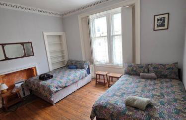 City centre Flat - sleep upto 4 - Foto 2