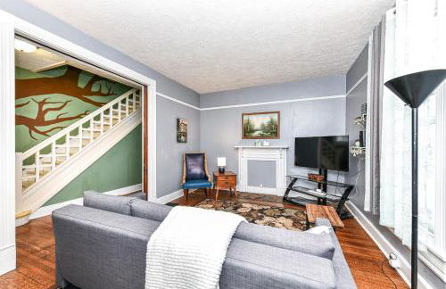 The Artsy Old House Fountain Square - Foto 8