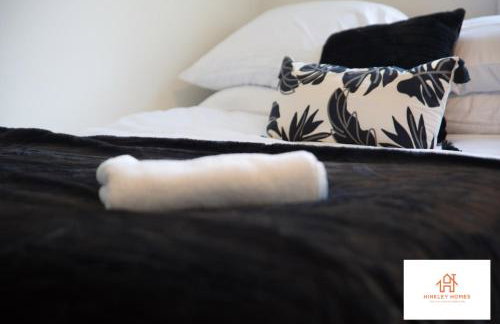 Spacious 6-Bedroom House with Parking in Bridgwater Ideal for Contractors & Group Stays - Foto 6