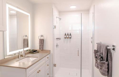 Top floor Deluxe 1BR Pool,Gym,Htub,Bowling and More - Foto 25