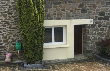 Rose by the sea - Beach front sea views - Foto 1