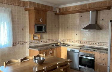 CasaBlanca Villa Rural con piscina y barbacoa - Foto 16