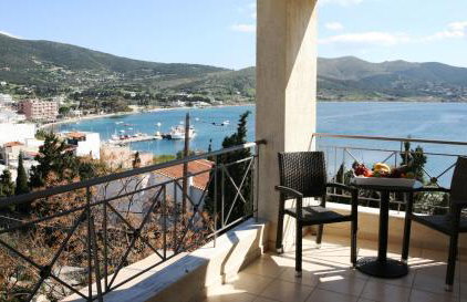 Thea Hotel - Studios & Suites - Photo 31