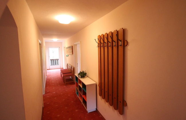 Huge Holiday Home in Hopfgarten im Brixental near Ski Lift - Foto 22