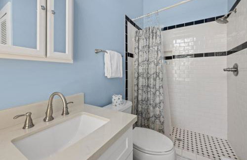 Your 1878 historic Shaw House awaits - Foto 23