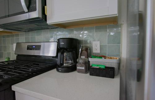 Bohemian ChiC SpaCation-Private HotTub-Close to Downtown-No Pet Fee! - Foto 11