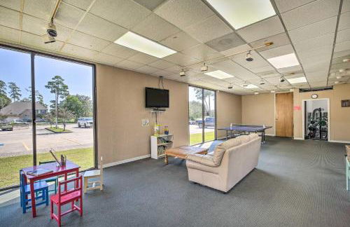 Lake Conroe Home with Resort-Style Perks and Patio - Foto 39