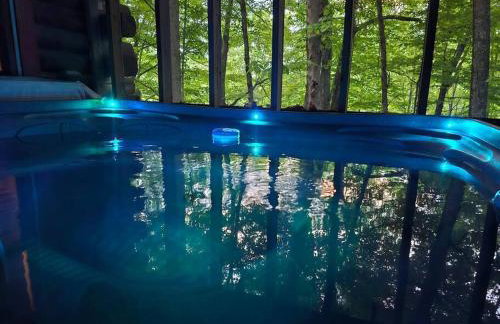 Spring Couples Getaway Hot Tub plus 500Mbps - Foto 40