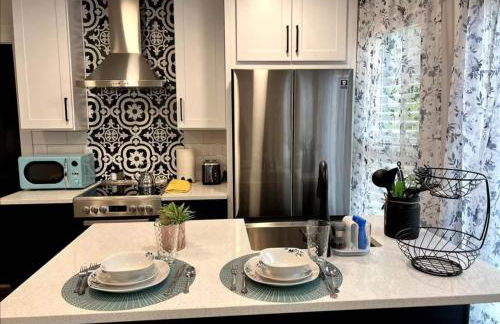 Sacred Heart HospitalHuckleberrysMin to Dwntn - Foto 6