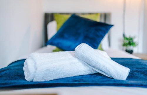 The Acacia Lodge - Beautiful & Modern 3-BR with FREE Parking - Perfect For Business or Work Stays by Parydise Properties - Foto 26