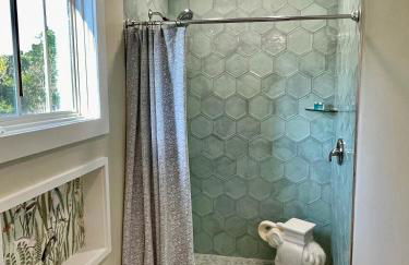 Magnolia Court Suites - Photo 62