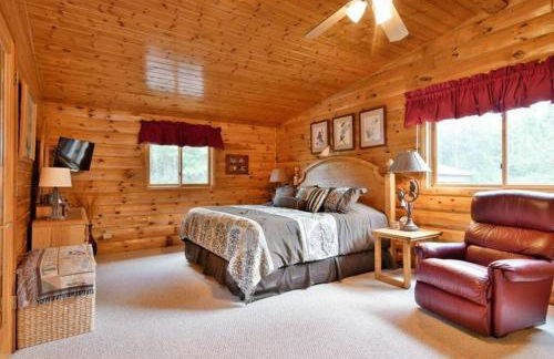 Sandy Lake Cabin ~Private Luxury Vacation Home~ - Foto 27