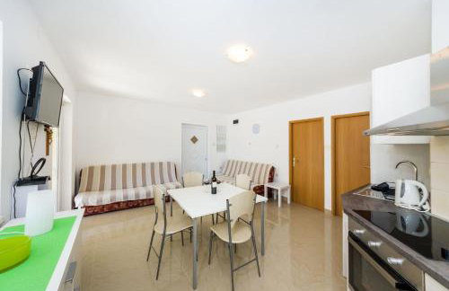 Apartmani Tanja Pridraga - Photo 31