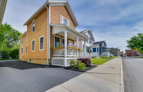 Walk to Parks and Dining Cozy Canandaigua Home! - Foto 32