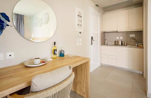 Sarpidon Suites - Photo 154