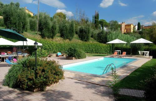 Sunlit Home With Pool - Foto 20