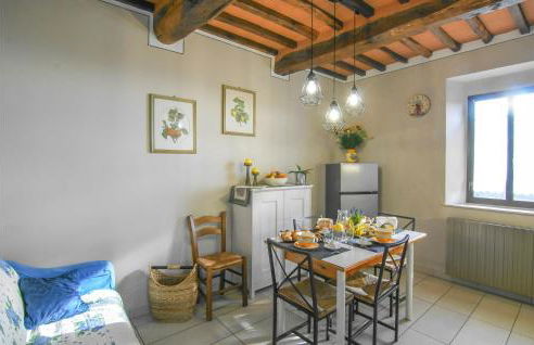 Awesome Home In Macchino With Kitchen - Foto 13