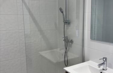 Appt Studio avec Balcon Parking privé, Piscine, proche Golf St Donat - Foto 14