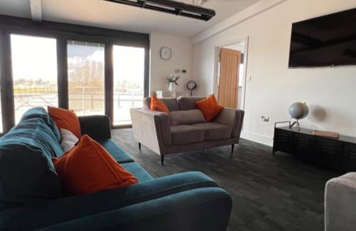 Withers Farm Apartments - Photo 3