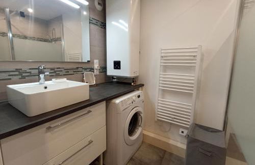 Appartement T2 46m² avec Climatisation et WIFI pour 4 à Sète - FR-1-338-598 - Foto 3