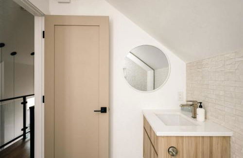 New Modern Luxe Stay - Roof Deck - Center of RiNo - Foto 44