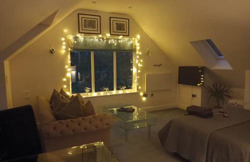 Idyllic with Stream - Hot Tub - Pet ok- Walk 2 Pub - Foto 1