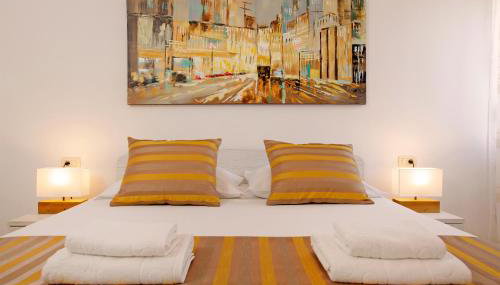 Modern 2-Bed Apt, Late check in available - Photo 3