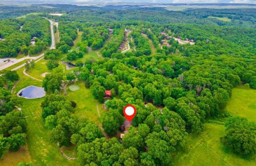 Moose Lodge w/HotTub - Foto 12