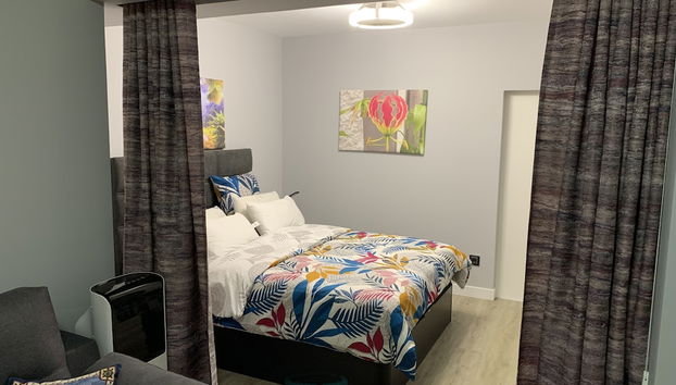 Funchal Apt- Sleeps 2 - Pool & Parking - Madeira - Foto 2, Habitación