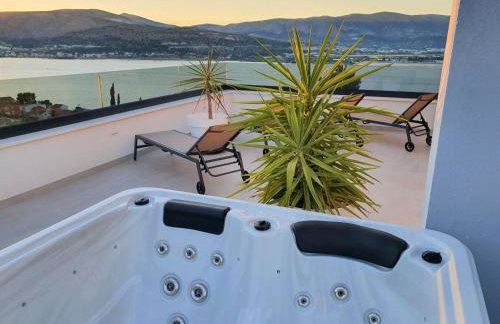 Luxury Villa Sun Stone heated pool & whirlpool - Foto 28