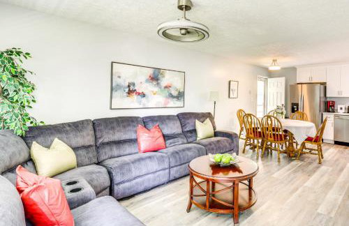 4 Mi to Hampton Coliseum Home with Yard! - Foto 1