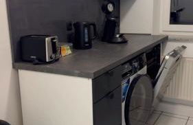 einfachHEIMISCH - zuHauseAUFZEIT - Netflix - Modern - Erholung - Küche - Foto 14