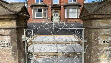 1 Bed / 1 Sofa Bed 'Scandi' Style Ground Floor Apartment - Foto 3