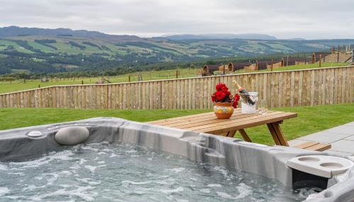 The Annexe, Luxury Property with Hot Tub at Pitilie Pods - Foto 4