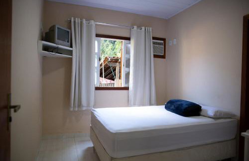 Chalé com Deck e Churrasqueira nas Montanhas - Foto 21