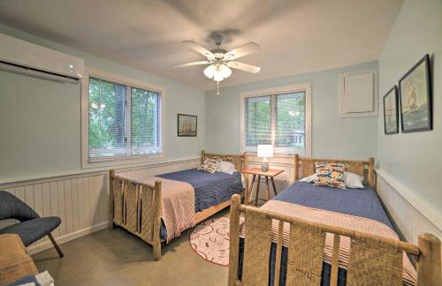 Kentucky Lake Cabin with Private Dock and Fire Pit - Foto 14