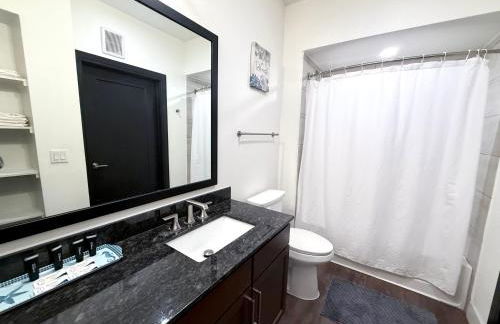 Contemporary Comfort Near The Woodlands - Foto 27