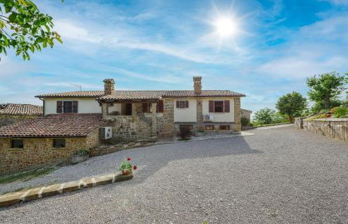 Cozy Apartment In Cerovlje With Wifi - Foto 10