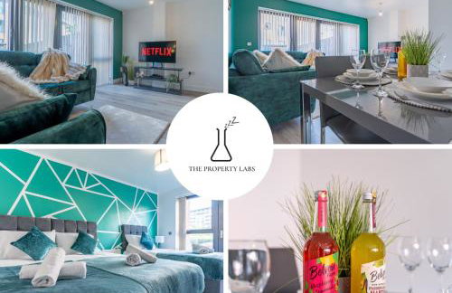 Luxury Birmingham City Centre Townhouse with BALCONY- Sleeps 10 - FREE Parking - Perfect for Contractors, Business Travellers, Families and other Groups - Near Bullring, Newstreet, Selfridges, NEC, NIA & Birmingham airport - Photo 2