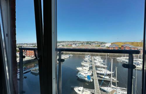 Seaside APT with Harbour View - Foto 3